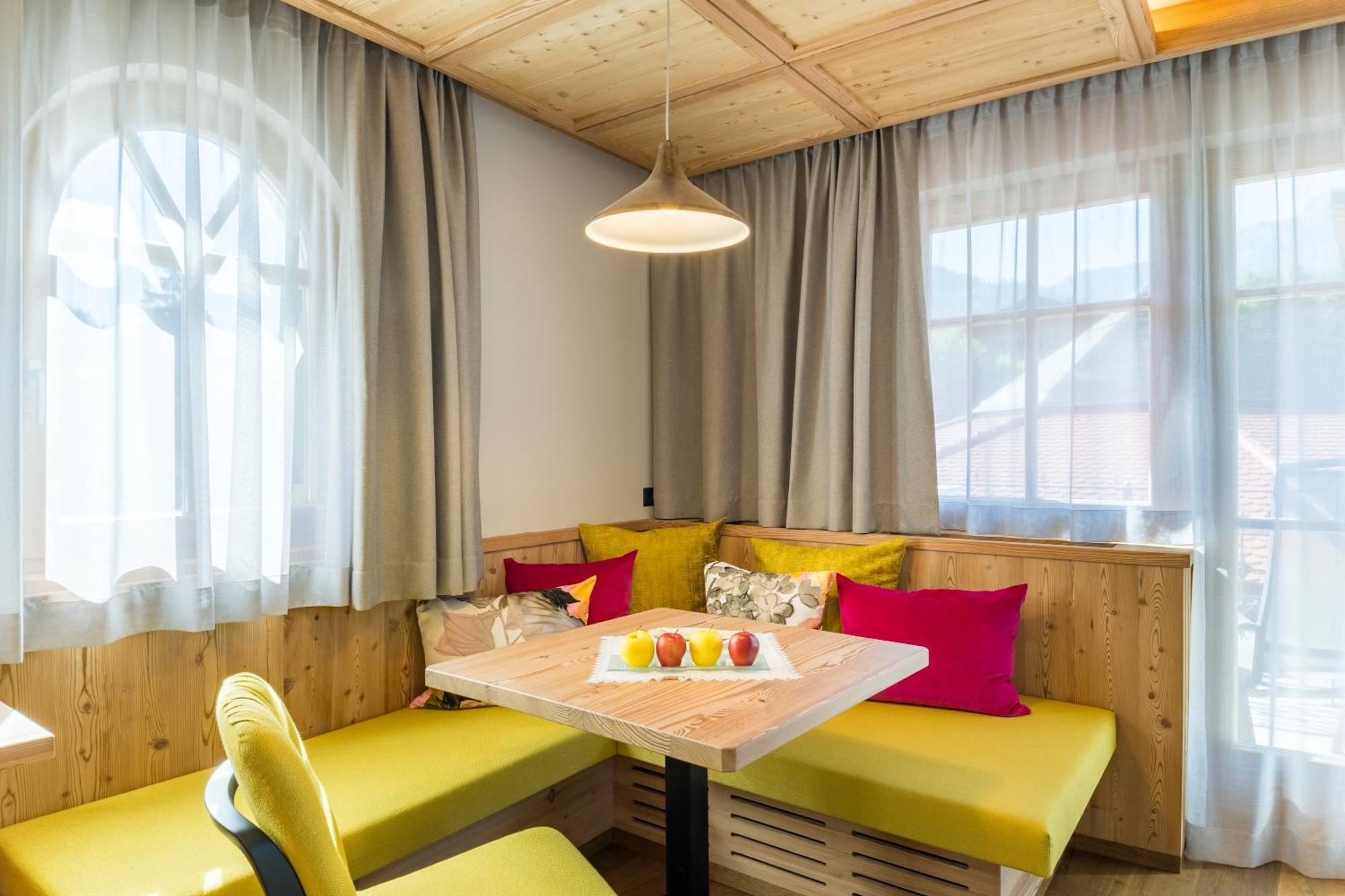 Mirabell Dolomites Hotel - Luxury Ayurveda & Spa Olang Exteriér fotografie