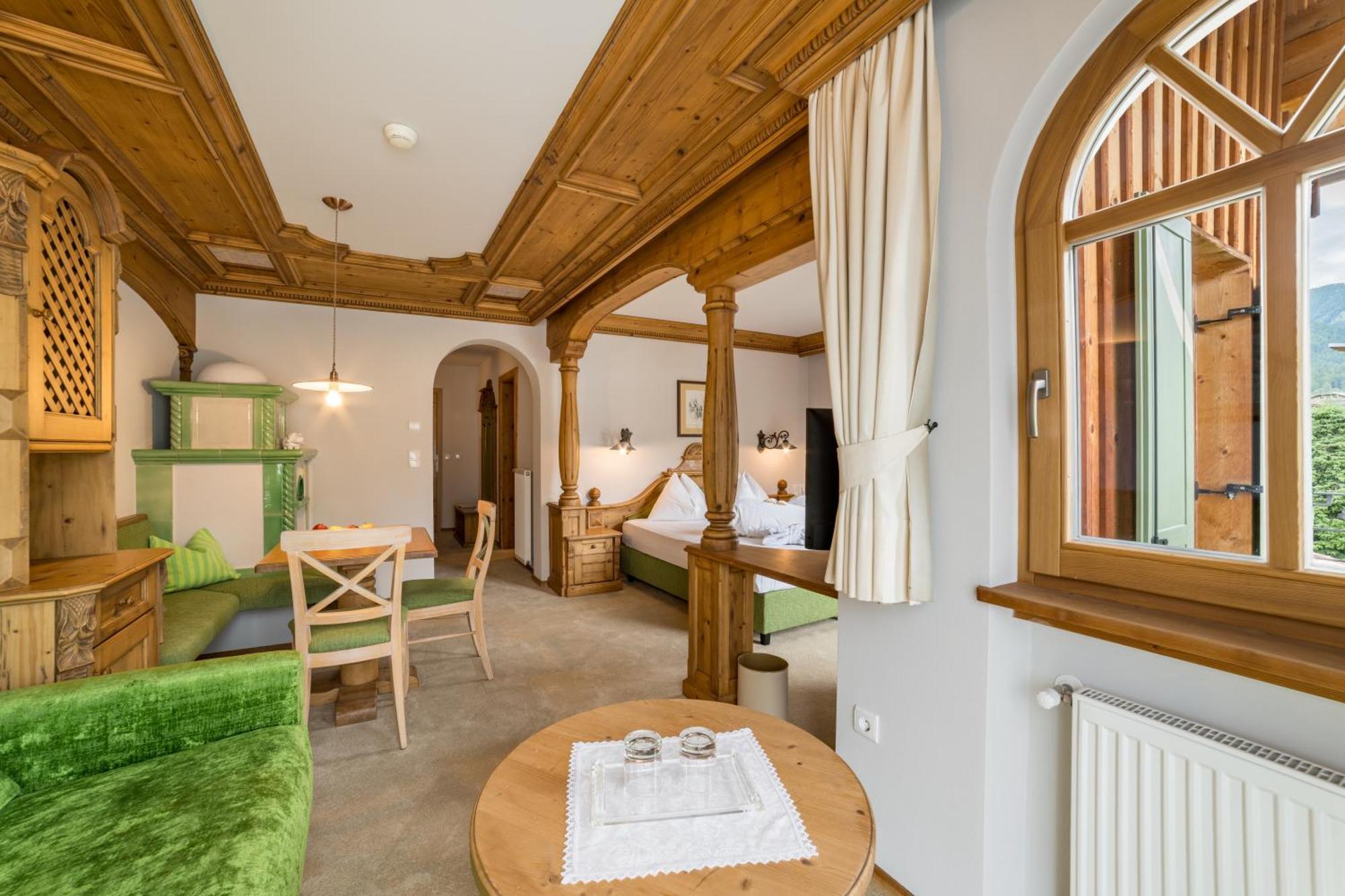 Mirabell Dolomites Hotel - Luxury Ayurveda & Spa Olang Exteriér fotografie
