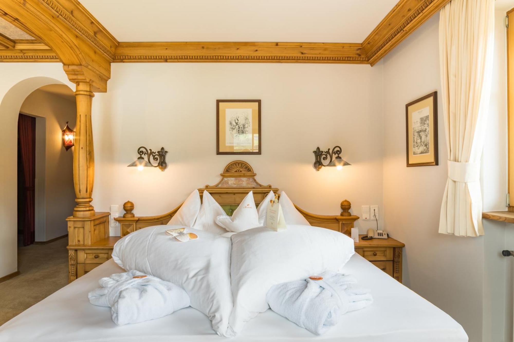 Mirabell Dolomites Hotel - Luxury Ayurveda & Spa Olang Exteriér fotografie